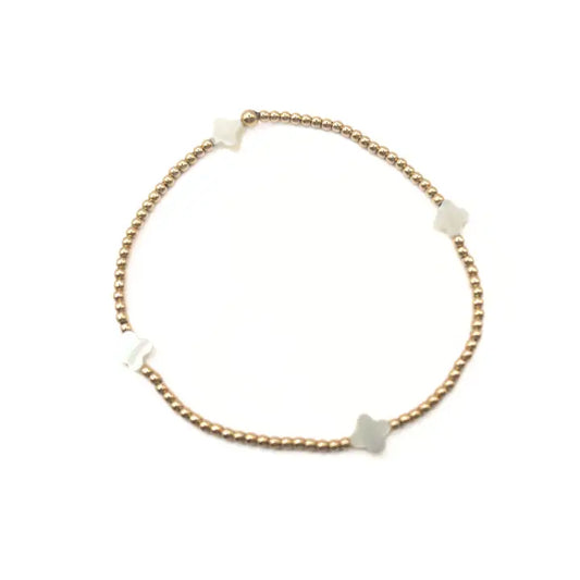 The Lucky Clover Bracelet in White Mother of the Pearl Bracelet