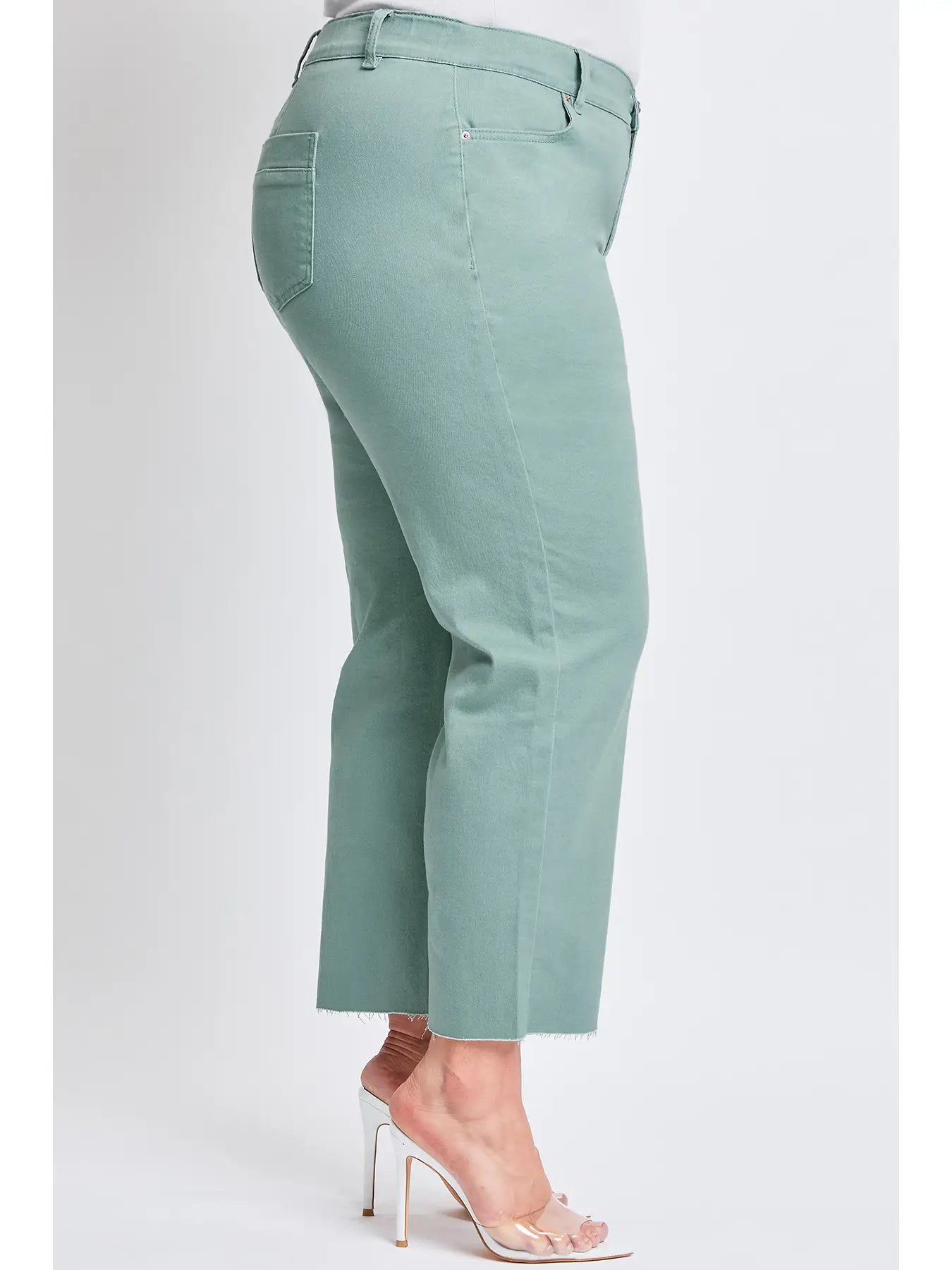 Plus Evergreen High Rise Cropped Pants
