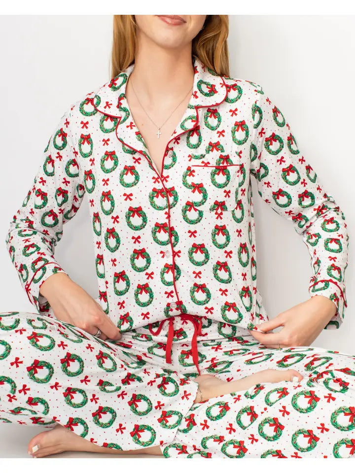 Clara Wreath Long Sleeve Pajama Set