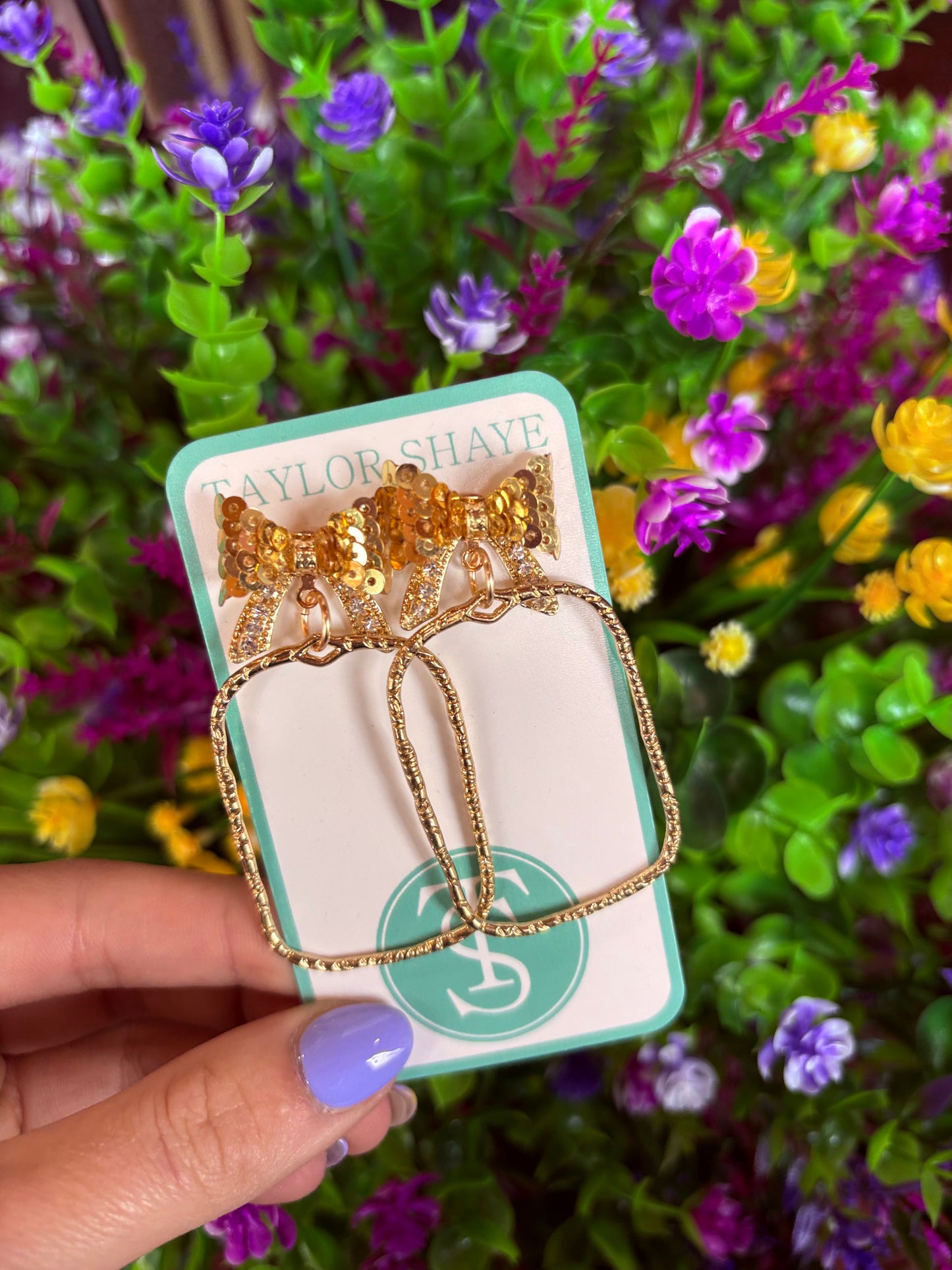 Taylor Shaye Gold Bethany Hoops