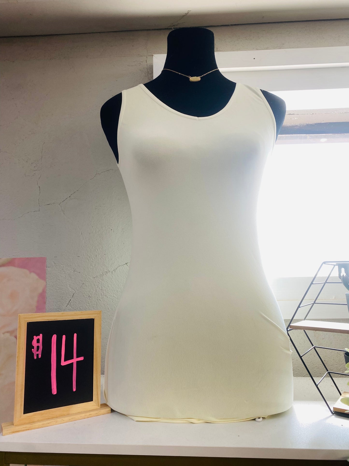 One Size Reversible Seamless Layering Tank