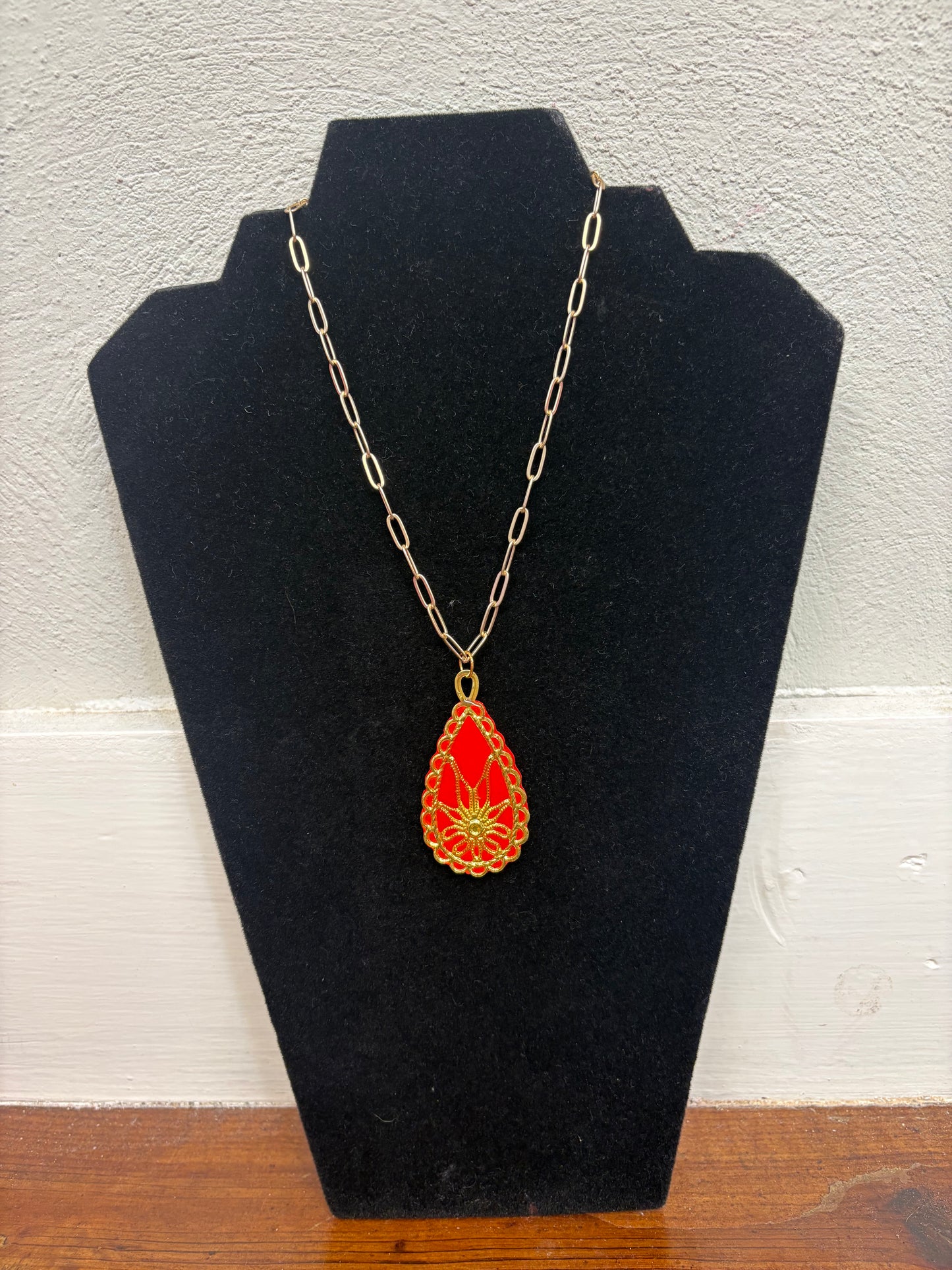 Scarlet Bloom Necklace