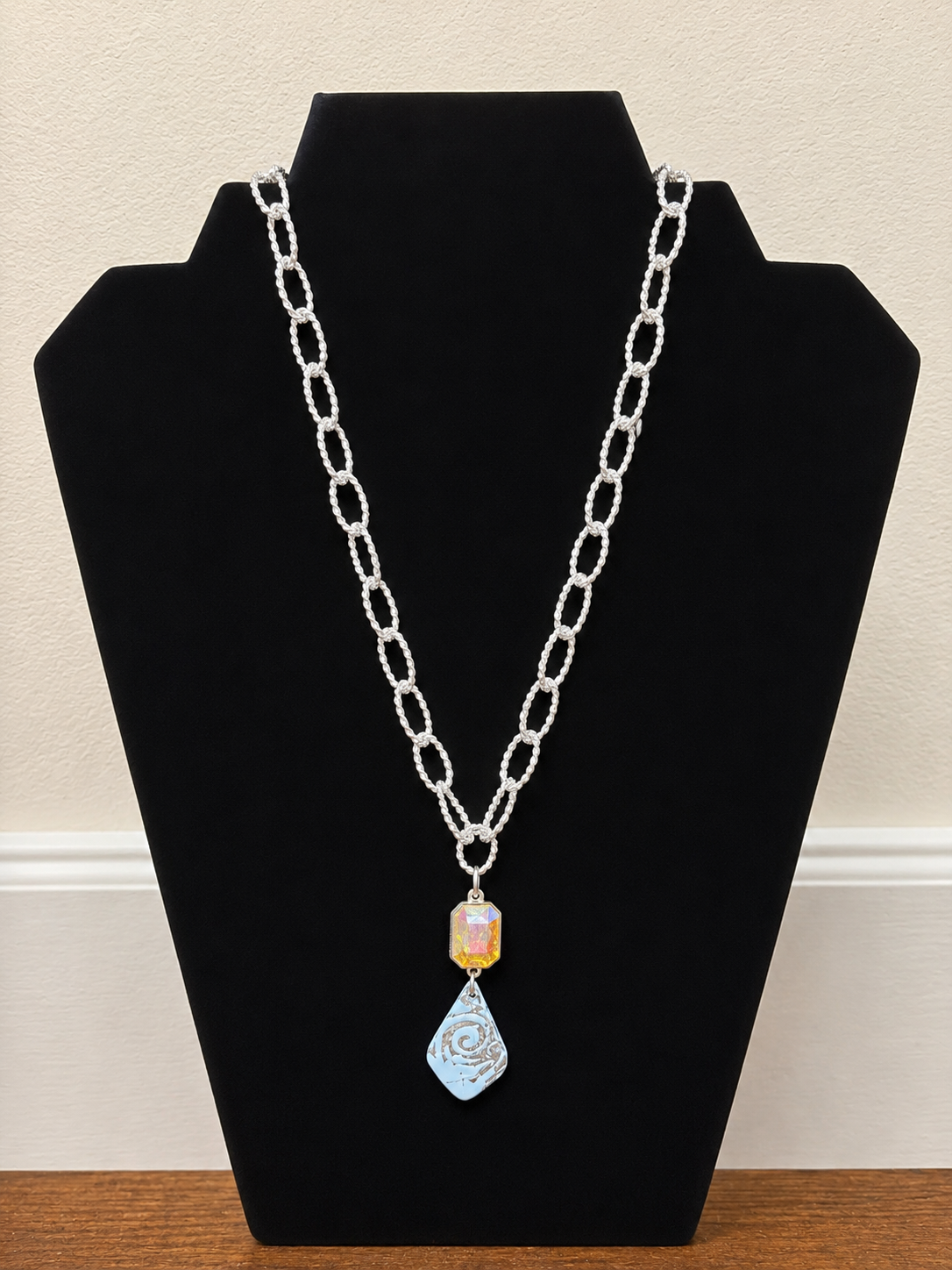 Ocean Glow Necklace