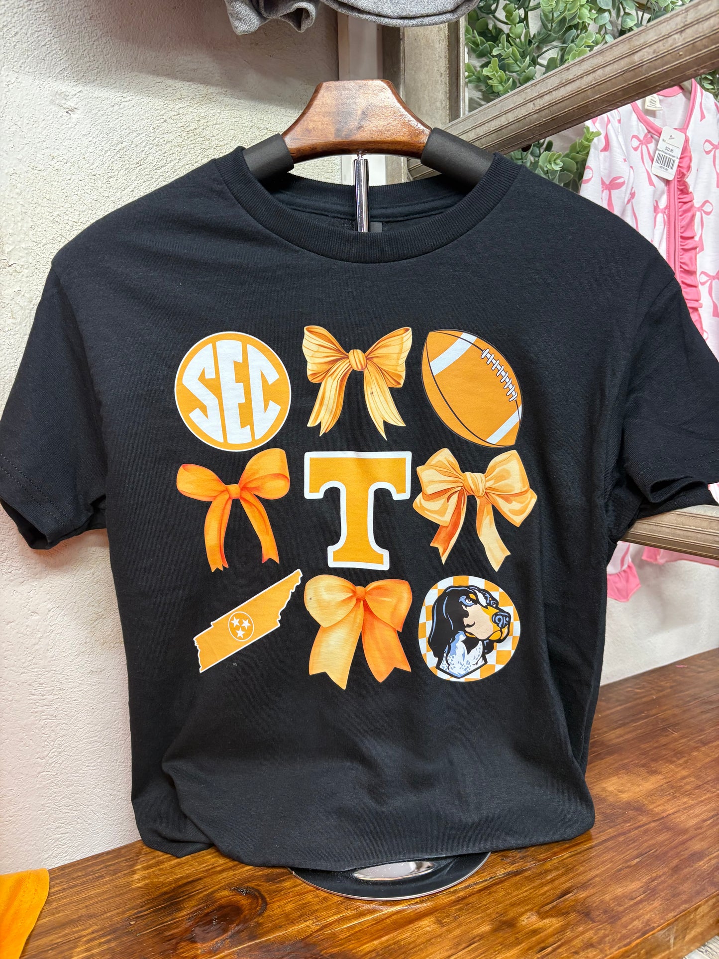 Tennessee Vols Bow Tee