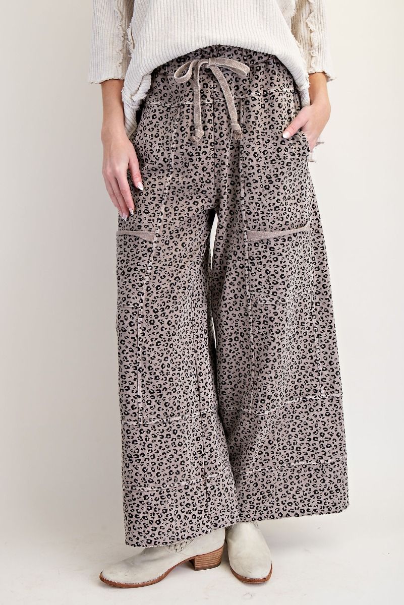 Easel Animal Print Pants