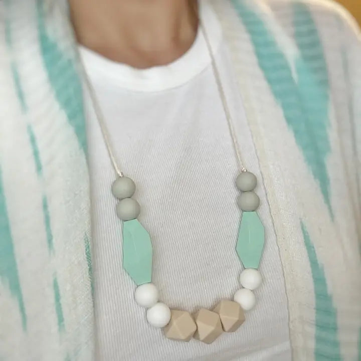 Mama Necklace for Teething Baby