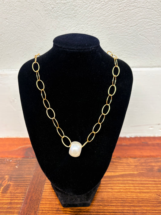 Gold Coastal Pearl Necklace