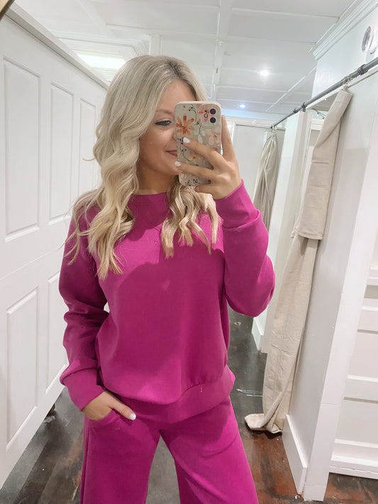 Magenta Pullover