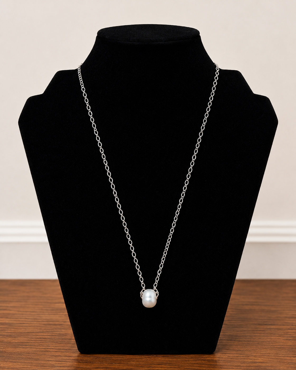 Silver Whisper Necklace